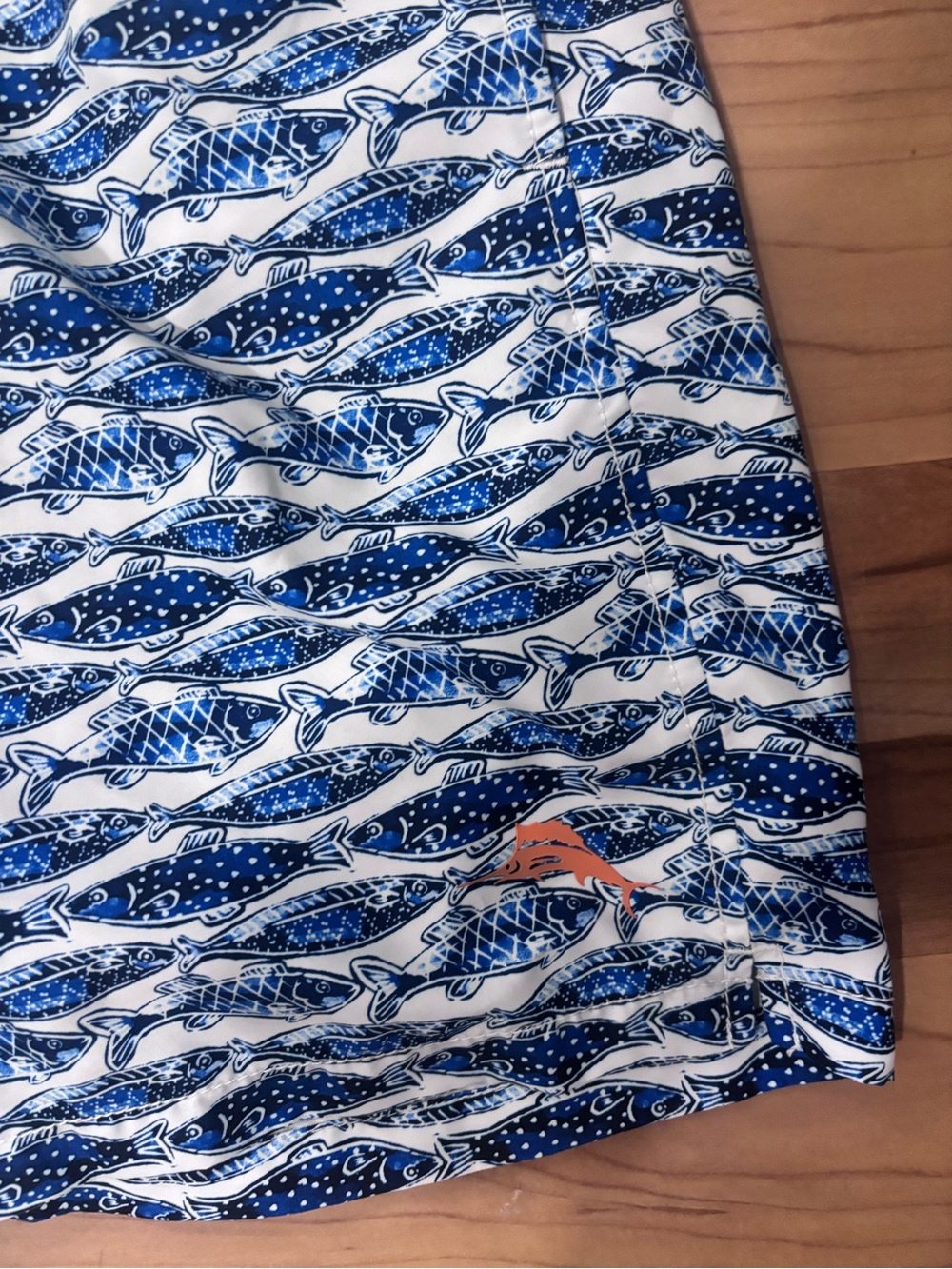 Tommy Bahama Men Swim - Size Medium - Picture 2 of 4